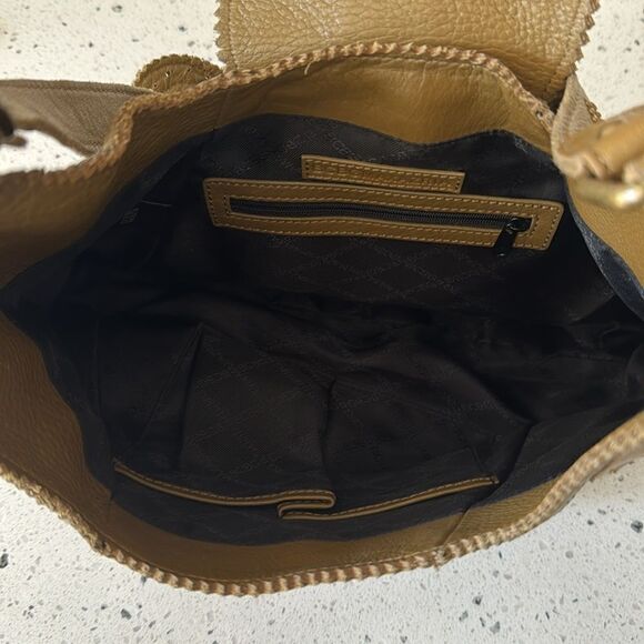 BCBG MAXAZRIA Olive Green Pebbled Leather Hobo Shoulder Bag Slouchy Purse Studs - Picture 4 of 16